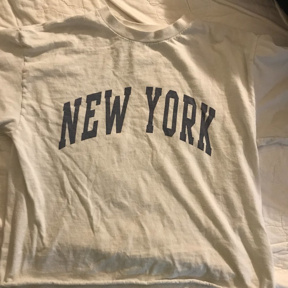 Brandy Melville J Galt White New York T-Shirt (Price Drop!)